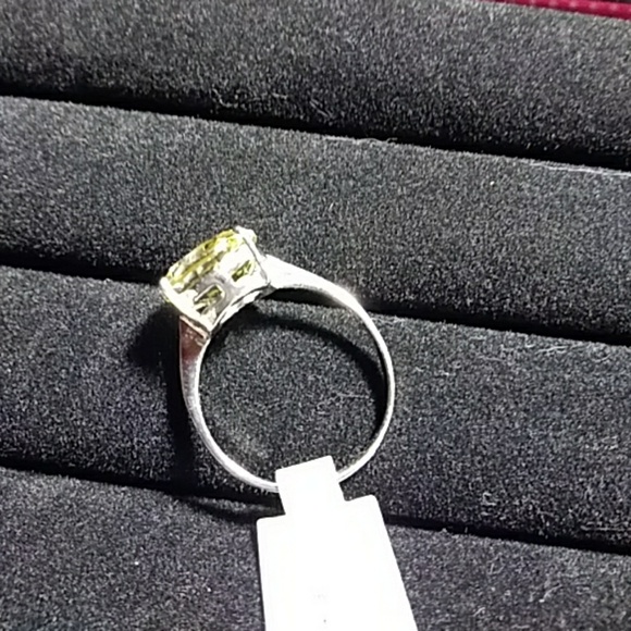 SOLD Sz6 Citrine and silver ring new - Picture 6 of 6